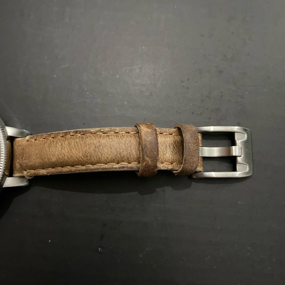 FOSSIL Watch - Picture 4 of 4